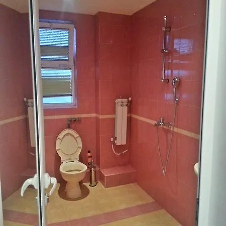 Bedrock Vendégház