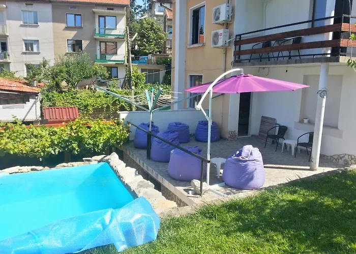 Bedrock Konukevi Belogradçik